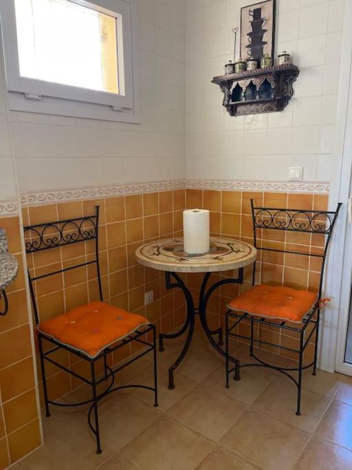 Appartement En Residence + Grande Terrasse Sur Le Toit Saïdia Esterno foto